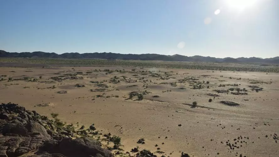 The goldmining settlement of Alitiateb in the plain of Wadi Amur