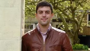 Dr Julien Cooper